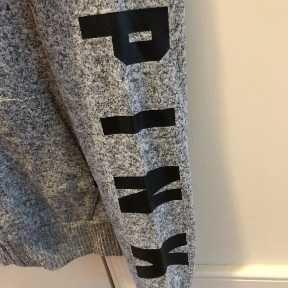 NEW PINK Victoria’s Secret XS hoodie sweatshirt - Picture 11 of 14